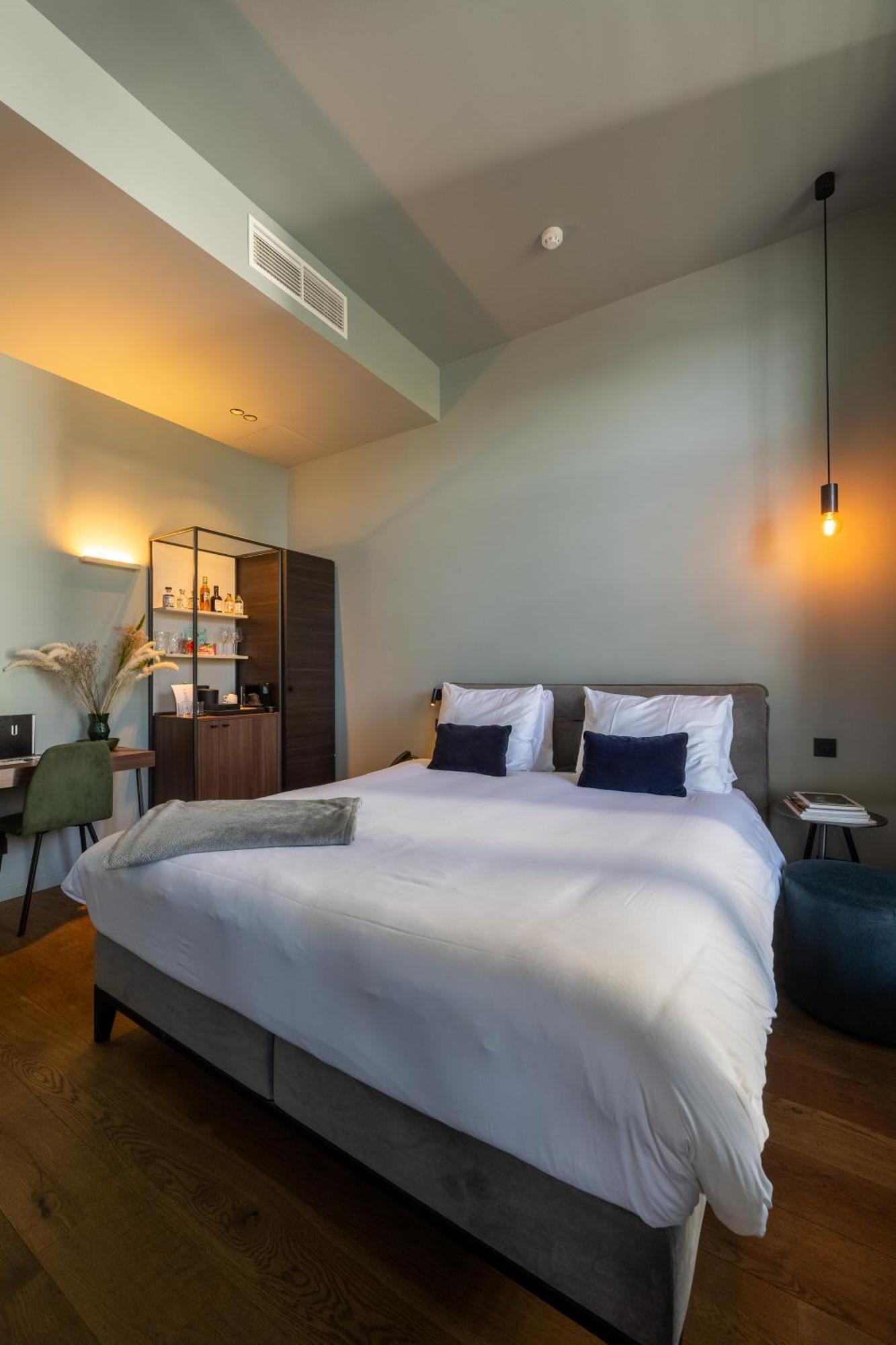 Hotel U Eat & Sleep Amberes Exterior foto